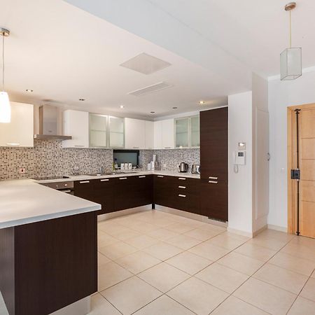 Pender Lux Complex - 3Br Unit With Private Parking By 360 Estates Leilighet Saint Julian's Eksteriør bilde